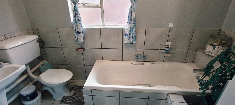 2 Bedroom Property for Sale in Westdene Free State